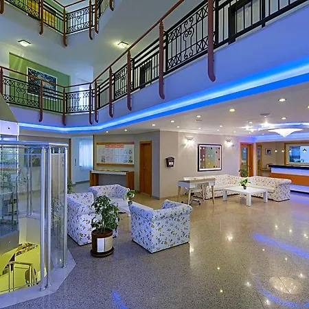 Moonflower Aparts&suites Hotel 4*
